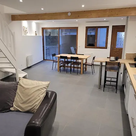 Holiday home Les Maisons Bareyre - Grandes Maisons Avec Terrasse