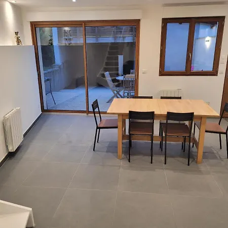 Holiday home Les Maisons Bareyre - Grandes Maisons Avec Terrasse *