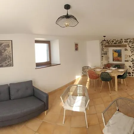 Holiday home Les Maisons Bareyre - Grandes Maisons Avec Terrasse