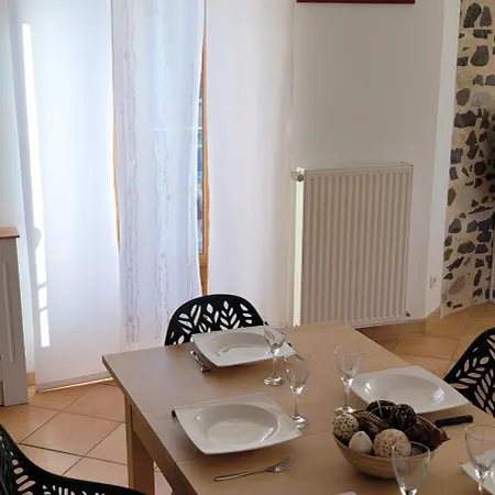 Holiday home Les Maisons Bareyre - Grandes Maisons Avec Terrasse
