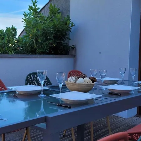 Holiday home Les Maisons Bareyre - Grandes Maisons Avec Terrasse *