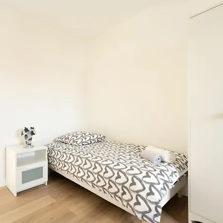 Holiday home Les Maisons Bareyre - Grandes Maisons Avec Terrasse